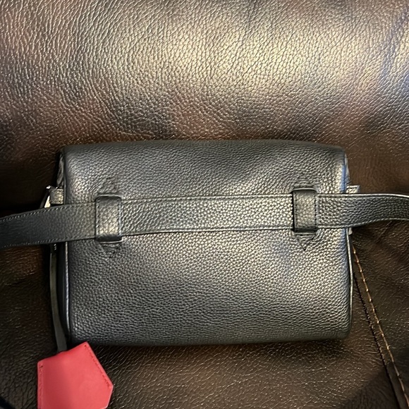 Salvatore Ferragamo unisex Gancini print logo monogram sling belt bag NEW - Picture 6 of 12